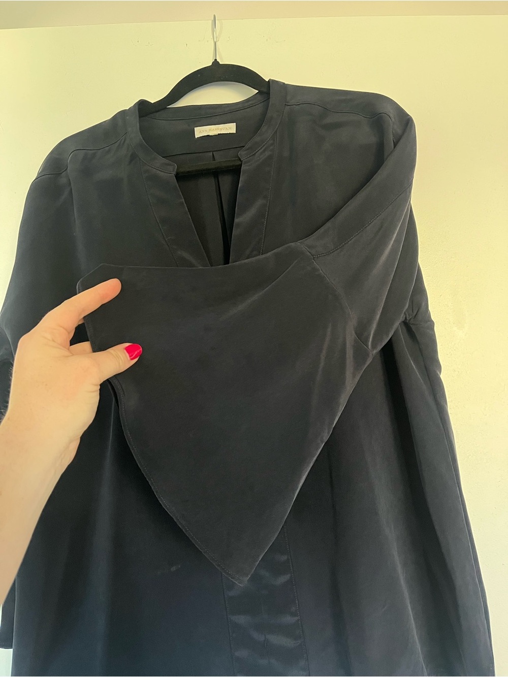 Ann Mashburn V-Neck Tunic Top - Picture 3 of 5